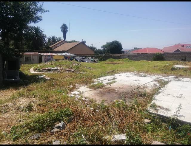 1,723M² VACANT LAND FOR SALE IN KEW